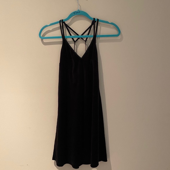 Black velvet Strappy Slip Dress by Topshop - Picture 5 of 8